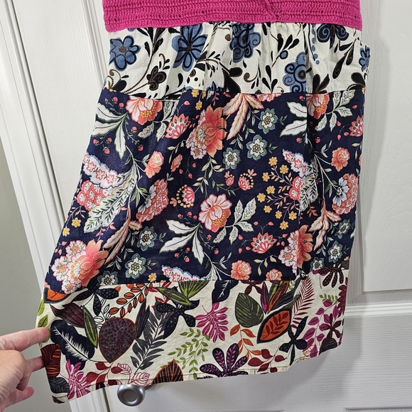 Sweater Project Multi Color Crocheted Floral Sleeveless Summer Top Size Medium - Picture 3 of 12